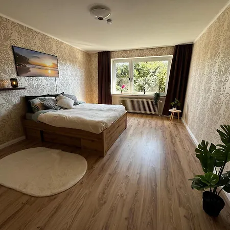 Spacious&cozy Family In Rees