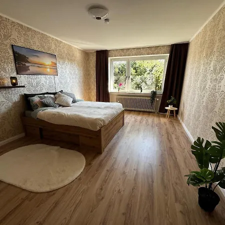 Spacious&cozy Family In Rees